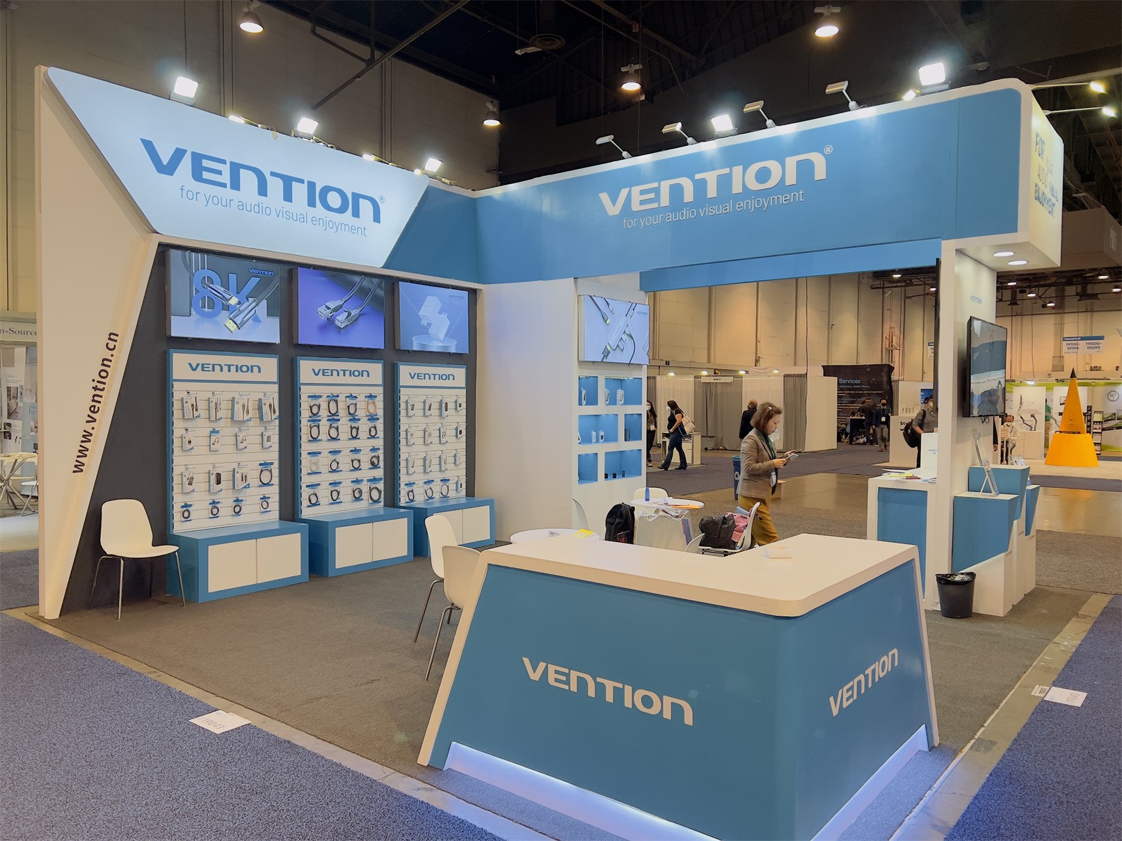 Vention 20′ x 20′ CES Custom Exhibits Rental Las Vegas