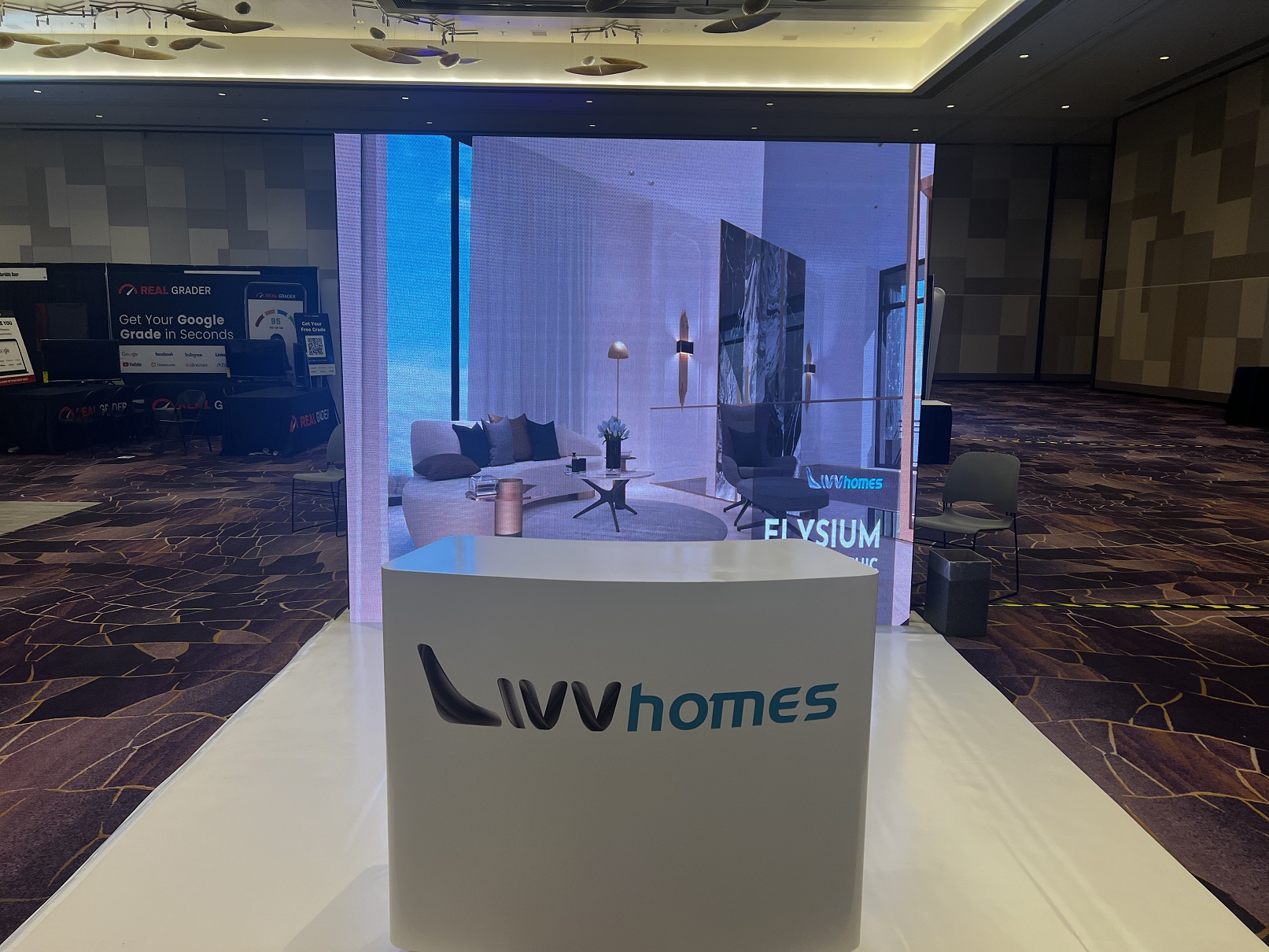 Livv Home 10′ x 8′ Inman LED Video Wall
